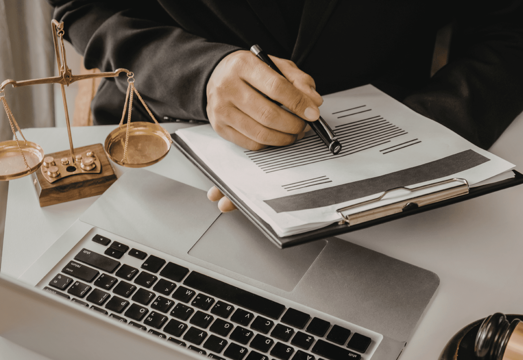 Inventário de Estrangeiros no Brasil: Guia Jurídico Completo